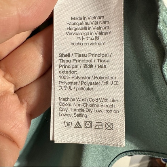 J. Crew XS sage green blouse, ruffle sleeves, v-neck, fall, office, date night - Picture 5 of 9